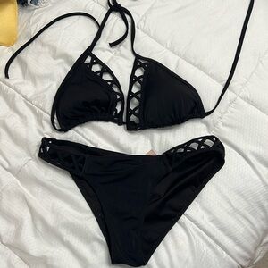 VS bikini - SMALL BOTTOMS MEDIUM TOP